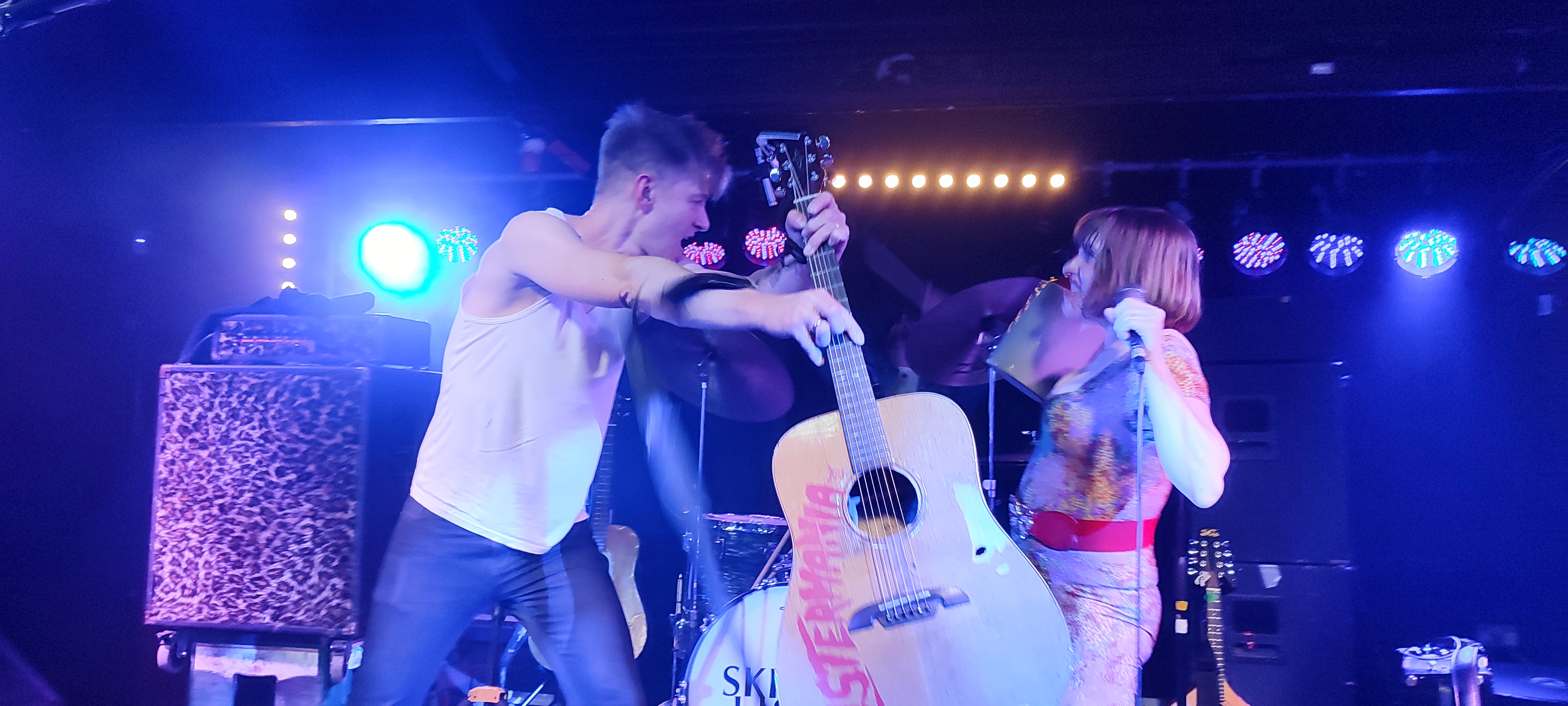 SkinnyLister2025-05-16EsquiresBedfordUK (8).jpg
